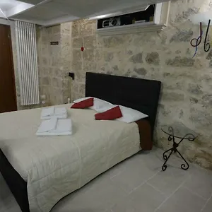 Couette-café Domus Gaia Lecce